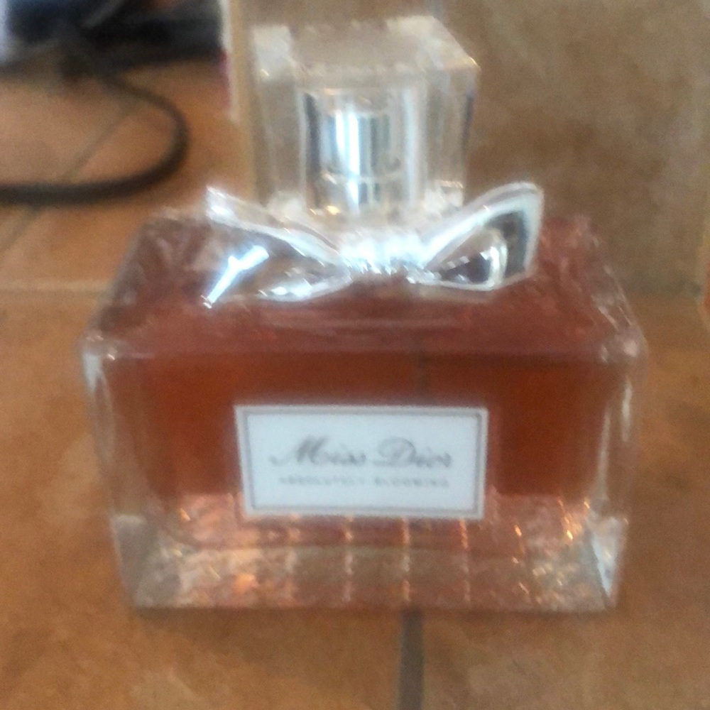 Ms Dior Blooming Bouquet